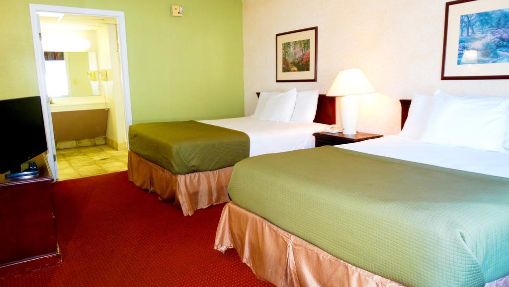 Econo Lodge Brunswick I-95 Екстериор снимка