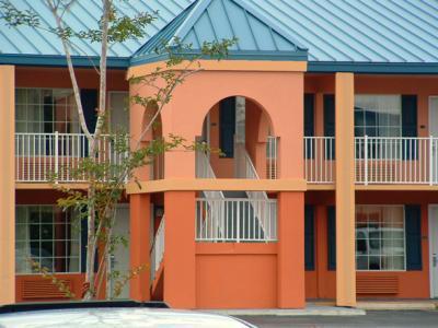Econo Lodge Brunswick I-95 Екстериор снимка