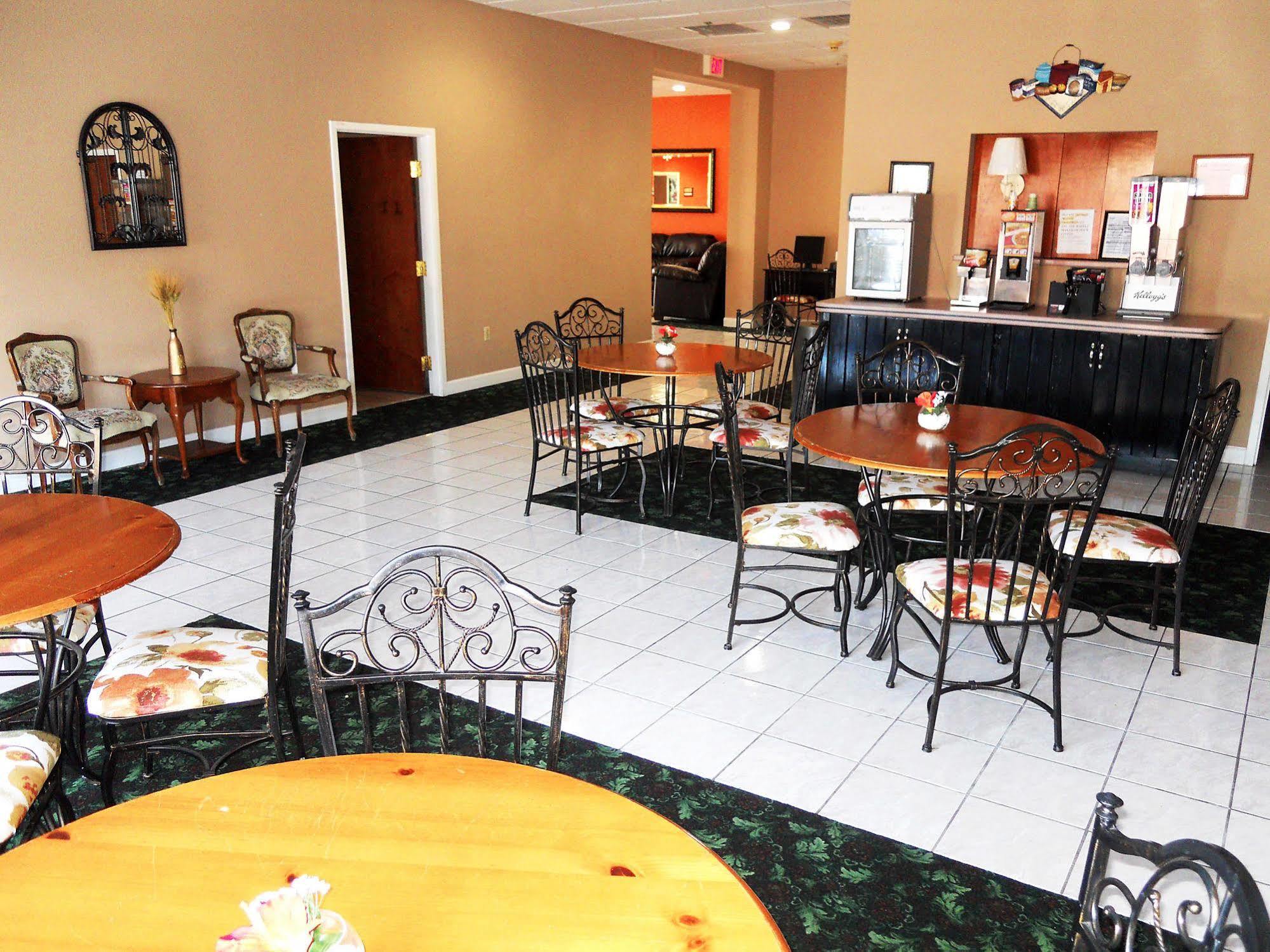 Econo Lodge Brunswick I-95 Екстериор снимка